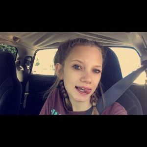 Meet your Posher, Christine